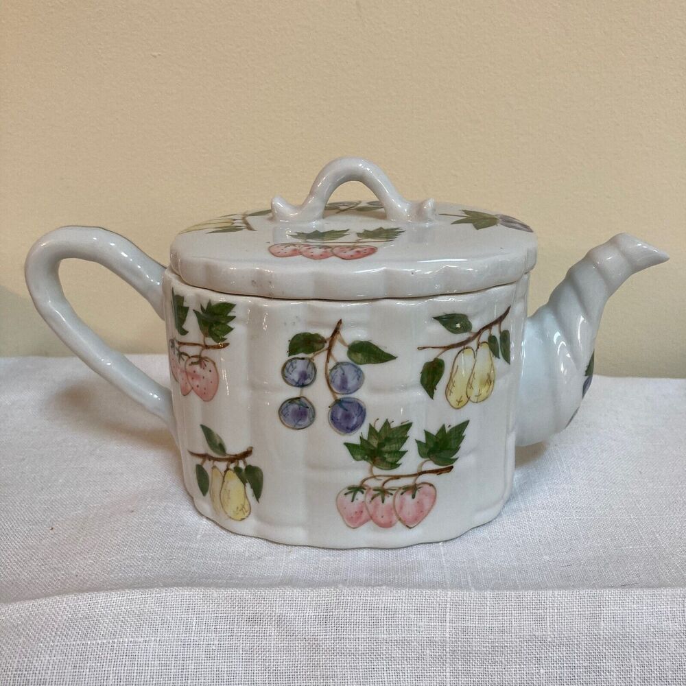 Vintage 90s Tea Pot with Painted Fruit and Berries with Elephant Trunk Spout EUC